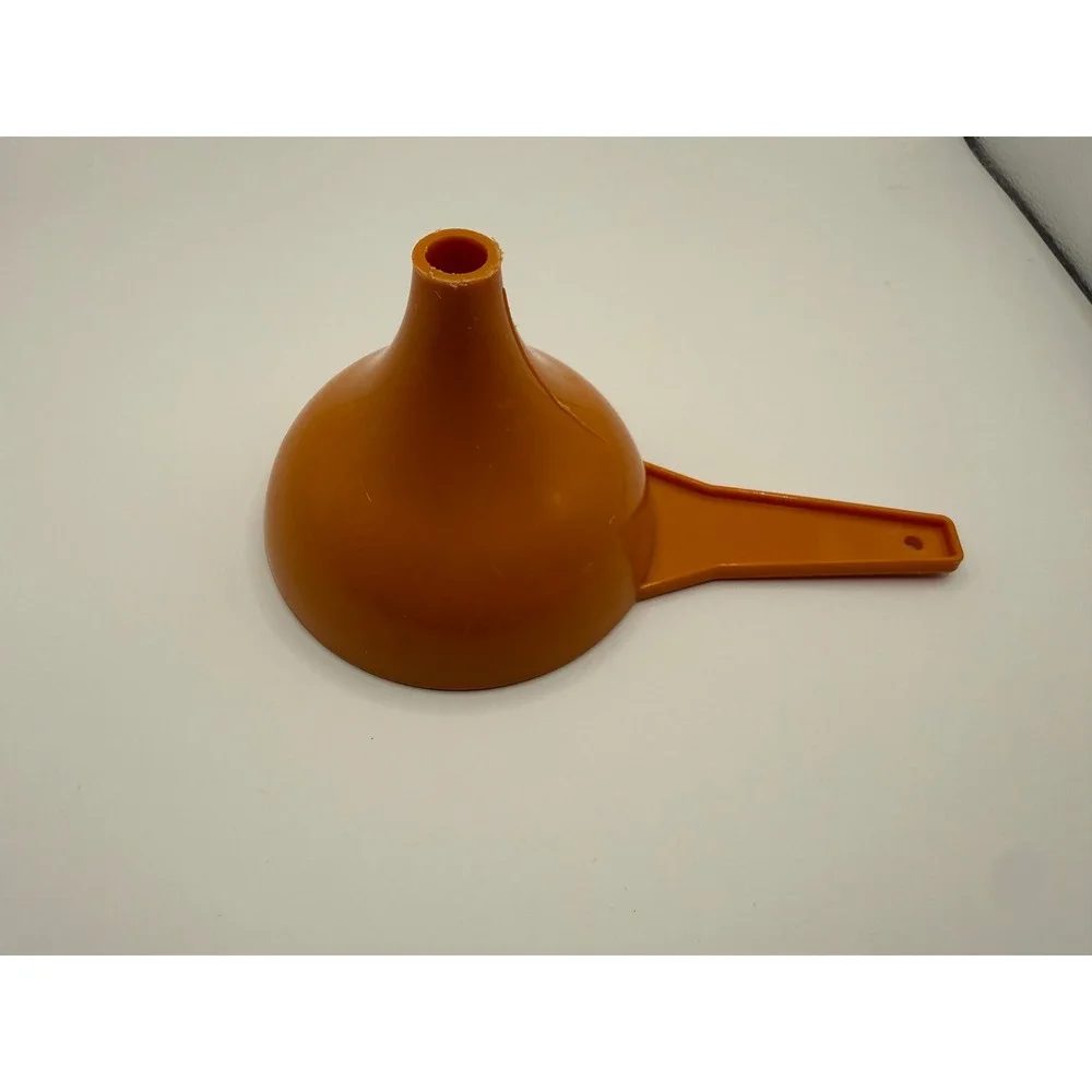 Vintage Tupperware‎ Burnt Orange Kitchen Funnel with Handle 1227-6 Retro 70s